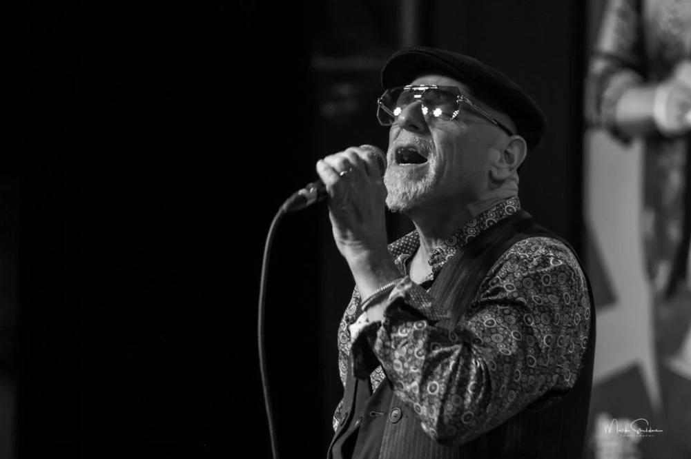 Tad Robinson and the Blue Side