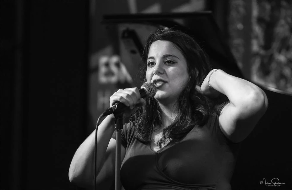 Vocalease with Rebecca Rafla